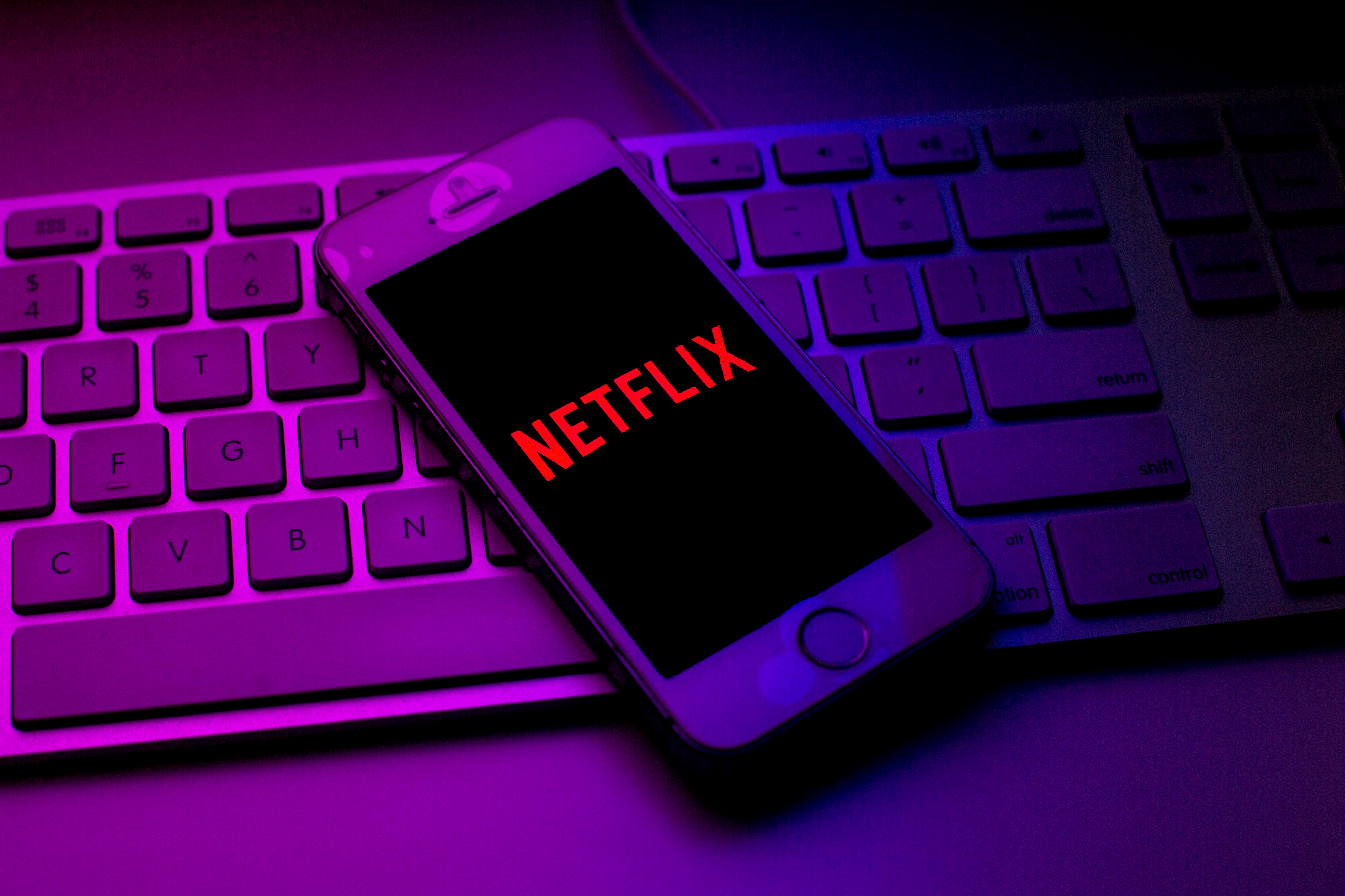 Netflix, tartışmalı Dave Chappelle özel bölümüyle ilgili verileri sızdırdığı için çalışanını kovdu | Engadget