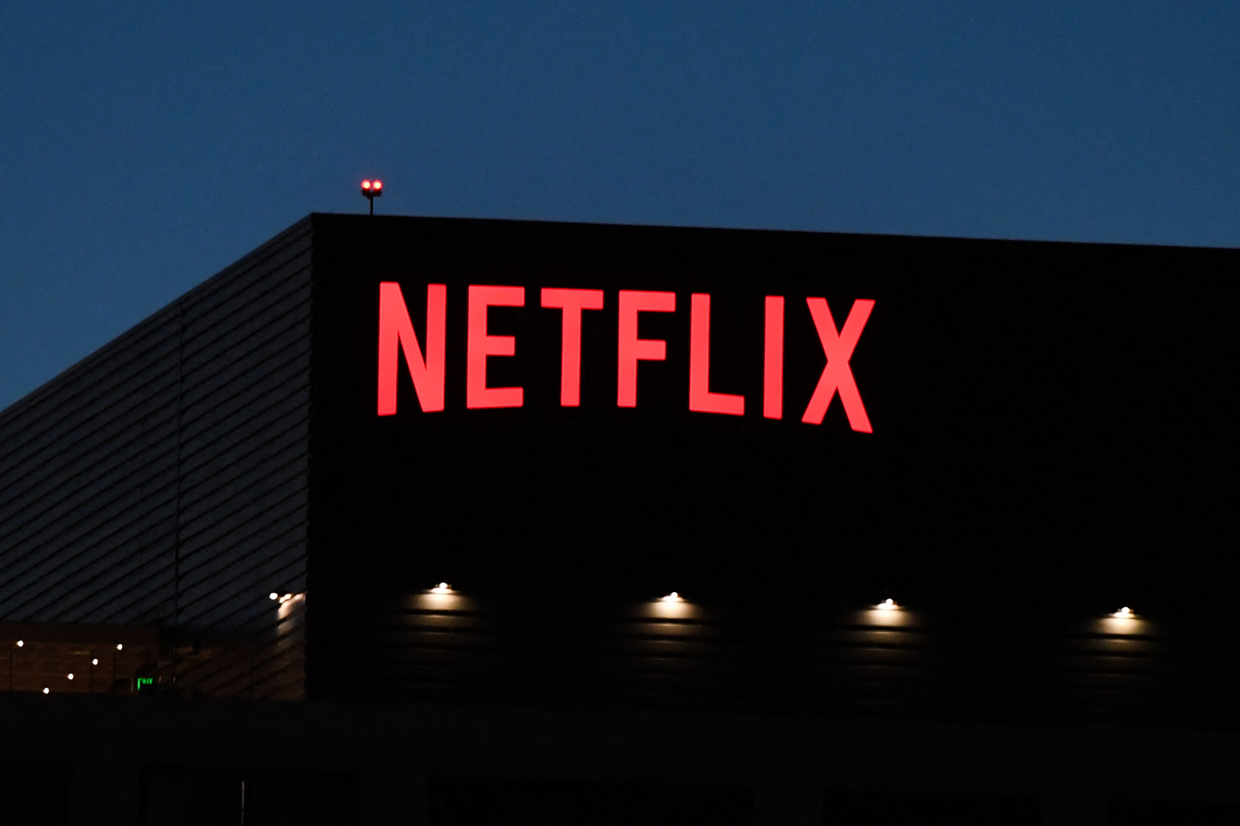 Netflix eş CEO'su Dave Chappelle özel bölümünde iletişimi 'bozduğunu' söyledi | Engadget