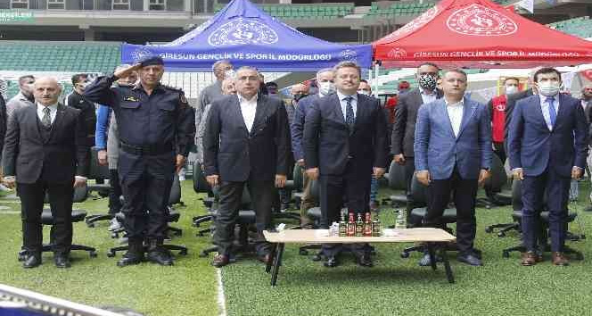 Giresun'da acemi spor kulüplerine malzeme takviyeyi yapıldı
